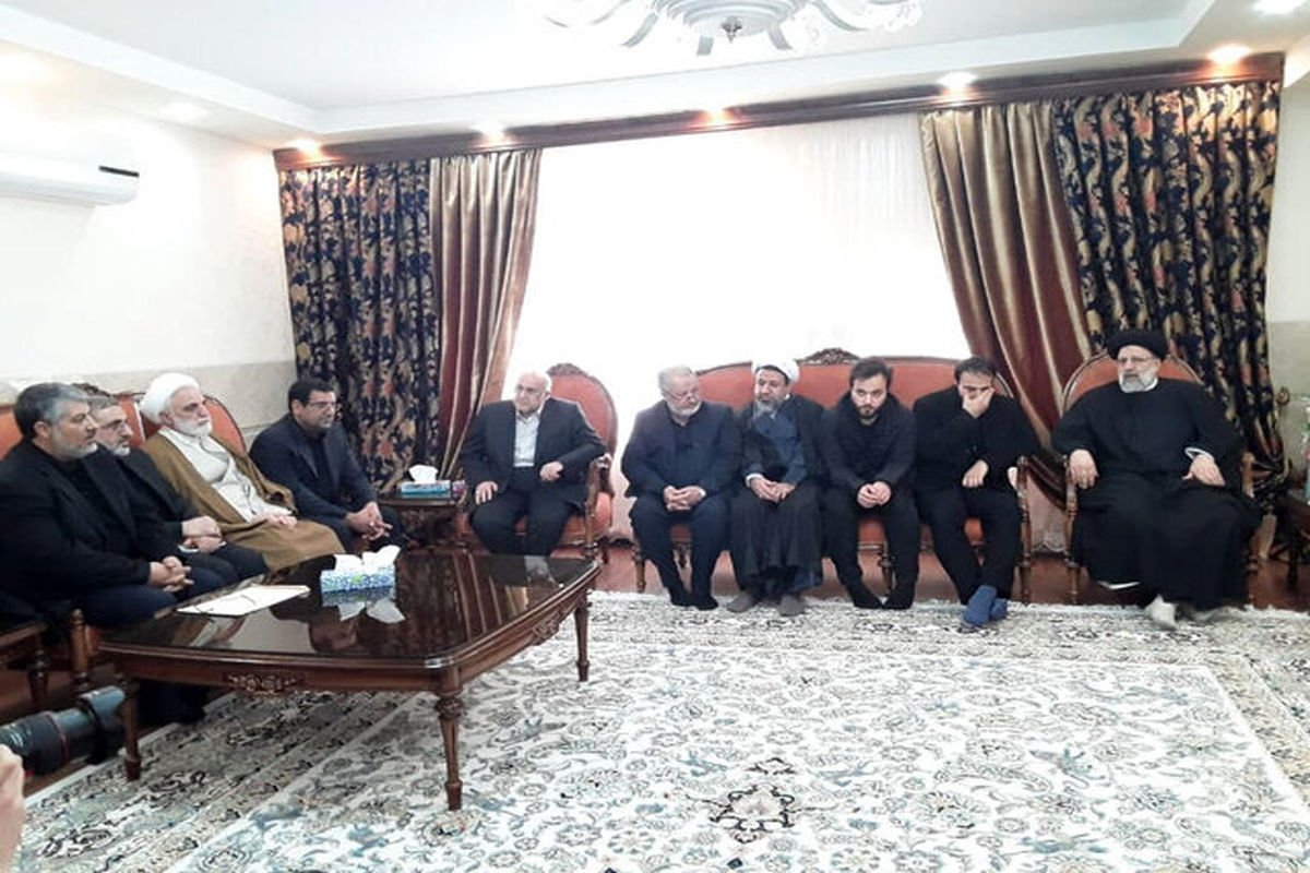 دیدار رییسی با خانواده سپهبد سلیمانی