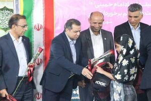 ۴۹ هزار بسته تحصیلی در هرمزگان توزیع می‌شود/ ۱۲۰ میلیارد تومان همچنان نیاز است