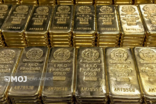 طلا در بازارهای جهانی رو به کاهش است