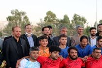 افتتاح زمین چمن مصنوعی دهنو با حضور فرماندار یزد