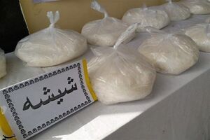انهدام کارگاه تولید مواد مخدر صنعتی در شیراز و کشف ۳۴ کیلوگرم شیشه