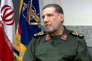 به عنوان مشاور فرمانده کل سپاه در خدمت این نهاد انقلابی خواهم بود
