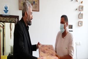 ماجرای زندانبانی که مورد حمله زندانی قرار گرفت/ تقدیر از زندانبان در روز کارمند