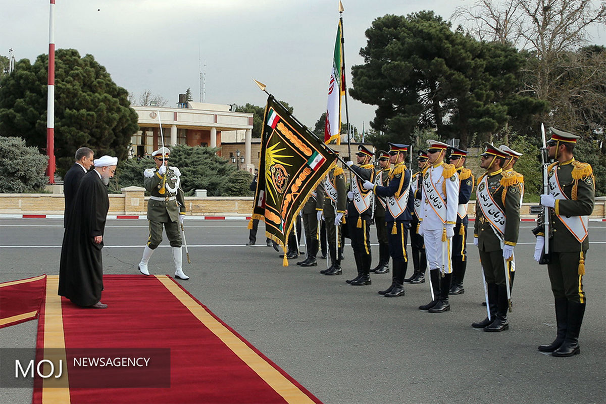 بدرقه رسمی رییس جمهوری پیش از سفر به روسیه