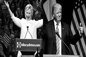هیلاری در مقابل ترامپ میلیونر است