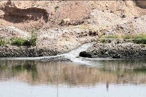 فاضلاب انسانی که سر از زمین های کشاورزی در می آورد+فیلم