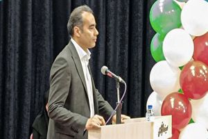 معلمی صرفاً تعهدی برخاسته از عشق و مسئولیت‌پذیری است