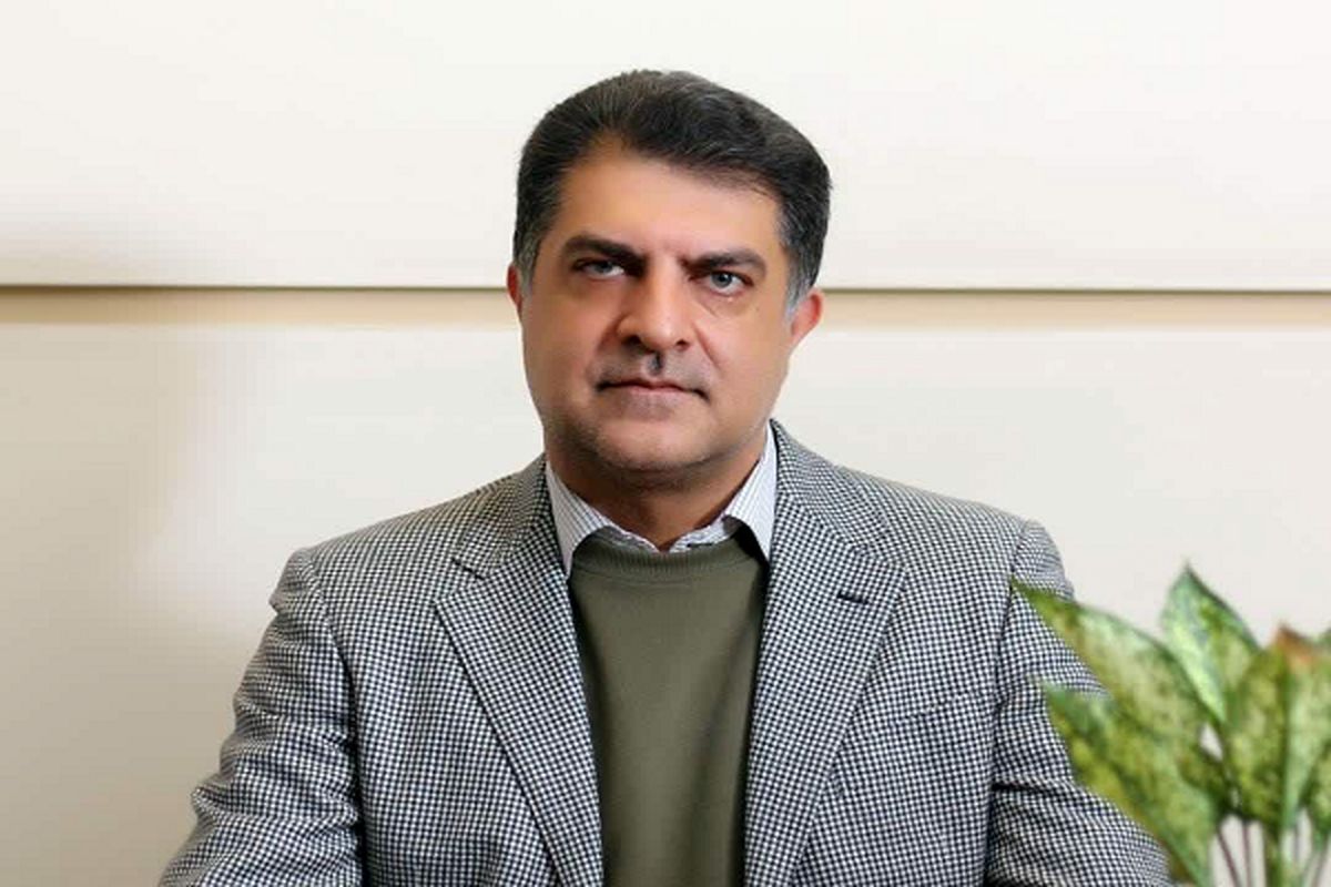 فرهاد بختیاری فر