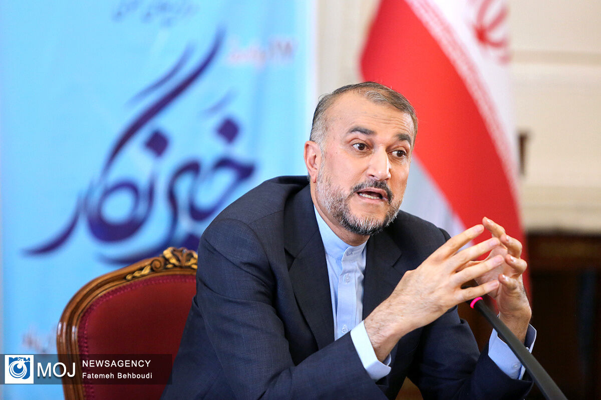 دیدار وزیر امور خارجه با اهالی رسانه