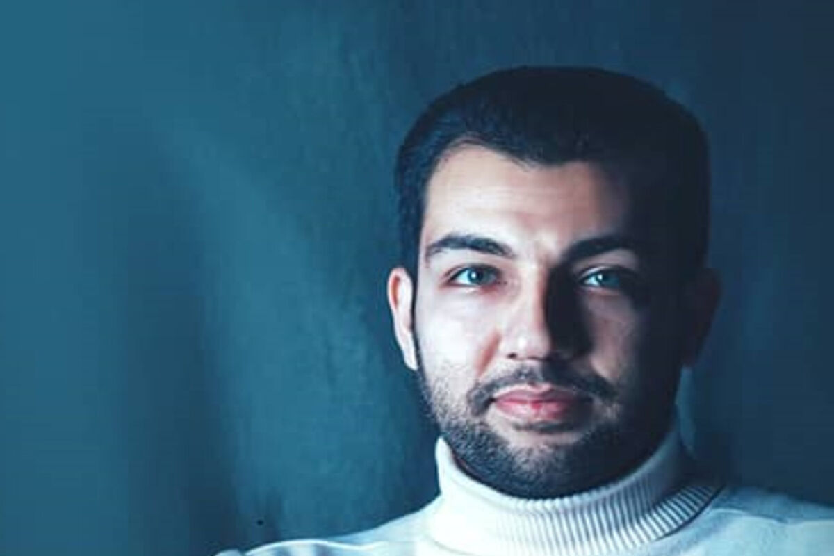 سینا راستگو کارگردان سمفونی کوچک سکوت