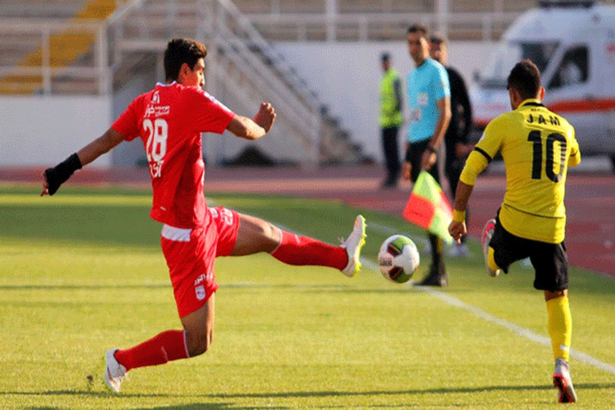 بازی تراکتور و پارس جنوبی جم1