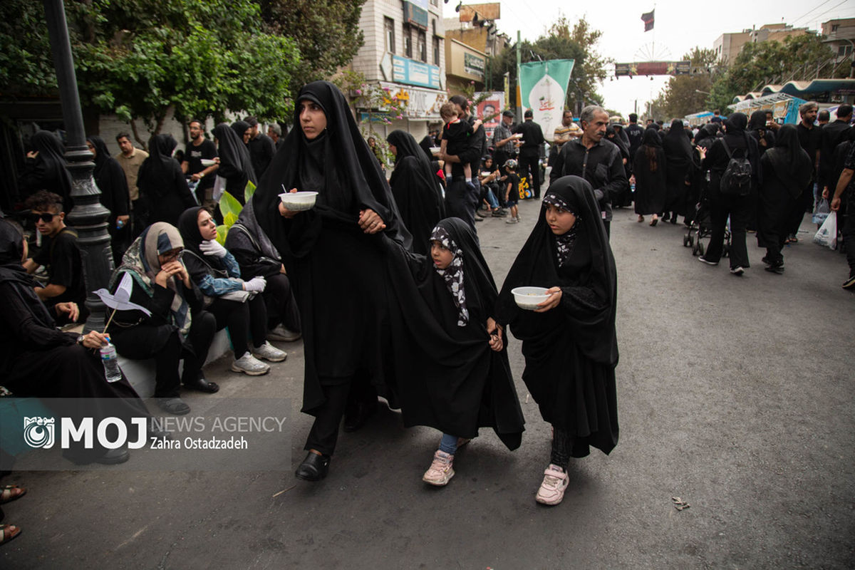 پیاده‌روی جاماندگان اربعین در تهران _ ۳